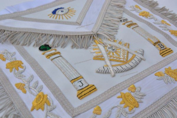 MASONIC REGALIA PAST MASTER APRON WHITE